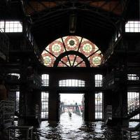 1917_5 Blick in die Fischauktionshalle unter Wasser. | Hochwasser in Hamburg - Sturmflut.